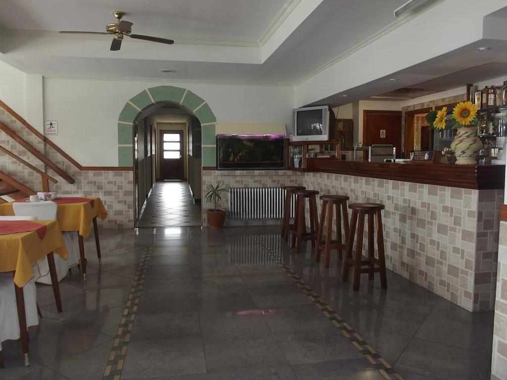 Hotel Teomar Villa Gesell Eksteriør bilde
